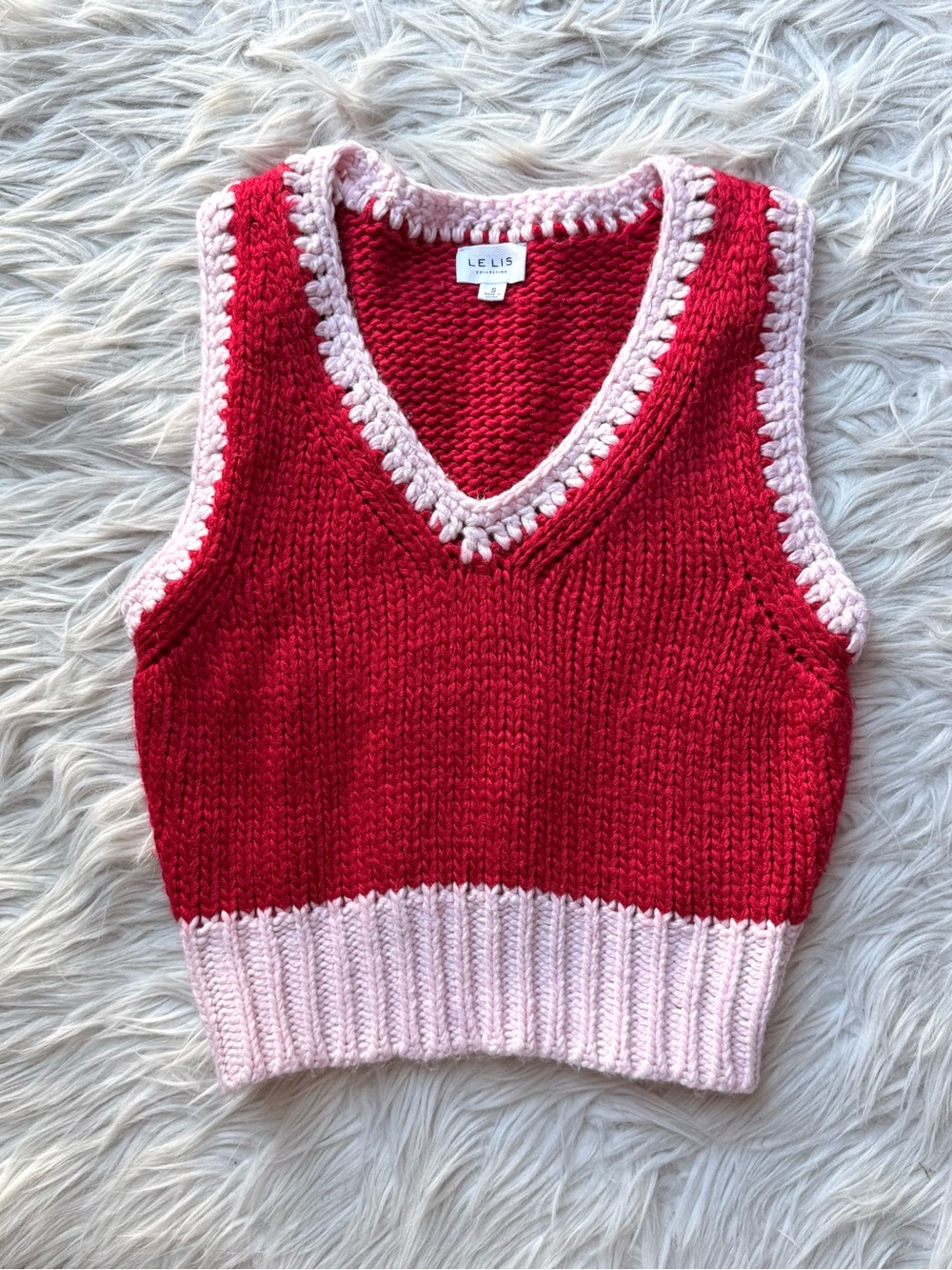Le Lis S Red Pink Chunky Knit Crochet Trim Sweater Vest Preppy Y2K